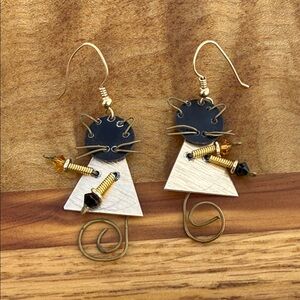 Vintage artisan made mixed metal abstract cat earrings